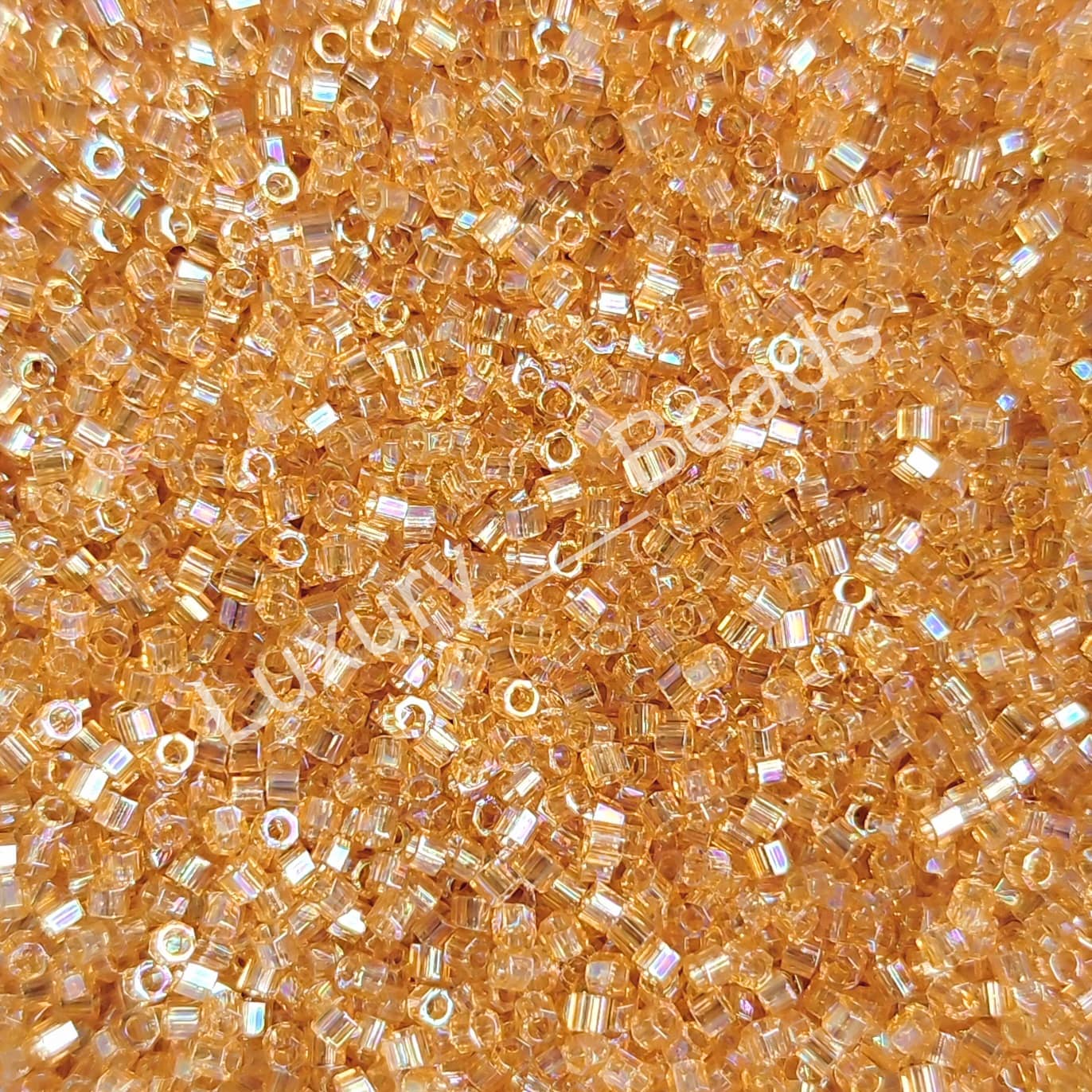 Японский бисер Miyuki HexCut 11 0 DBC 0100 1 Бисер Беларусь. Бисер Казахстан. Бисер Россия